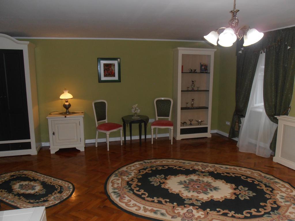 Zum Weissen Lamm Residence Sibiu Habitación foto