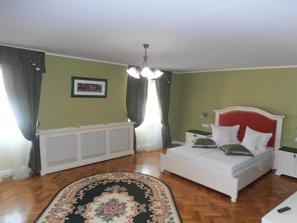 Zum Weissen Lamm Residence Sibiu Exterior foto